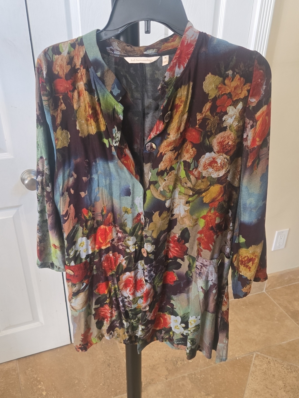 Floral Button-Front Women’s Top - Multicolor M